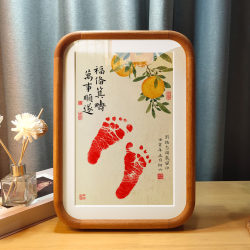 One year old baby's hand and foot prints, one hundred days old baby One year old baby's hand and foot prints, one hundred days old baby