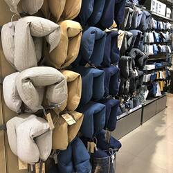 Muji Portable U-Shaped Pillow, Airplane Travel Pillow, Neck Pillow, Cervical Spine Pillow, Neck Pillow, U-Shaped Pillow, Office Nap Pillow Muji Portable U-Shaped Pillow, Airplane Travel Pillow, Neck Pillow, Cervical Spine Pillow, Neck Pillow, U-Shaped Pillow, Office Nap Pillow