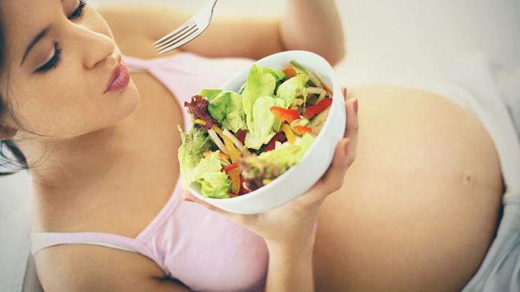 怀孕后这5种蔬菜少吃，对肚中胎儿有影响