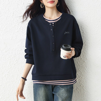 Plus size women's striped fake two-piece round neck long-sleeved sweatshirt Plus size women's striped fake two-piece round neck long-sleeved sweatshirt