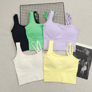 Seamless sports vest asymmetric shoulder strap breathable gather shockproof running lingerie fitness bra yoga vest women 
Seamless sports vest asymmetric shoulder strap breathable gather shockproof running lingerie fitness bra yoga vest women