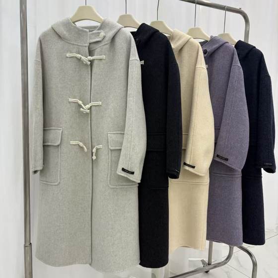 ZY cashmere coat 2025 autumn and winter new double-sided wool hooded horn buckle mid-length loose wool jacket
ZY cashmere coat 2025 autumn and winter new double-sided wool hooded horn buckle mid-length loose wool jacket