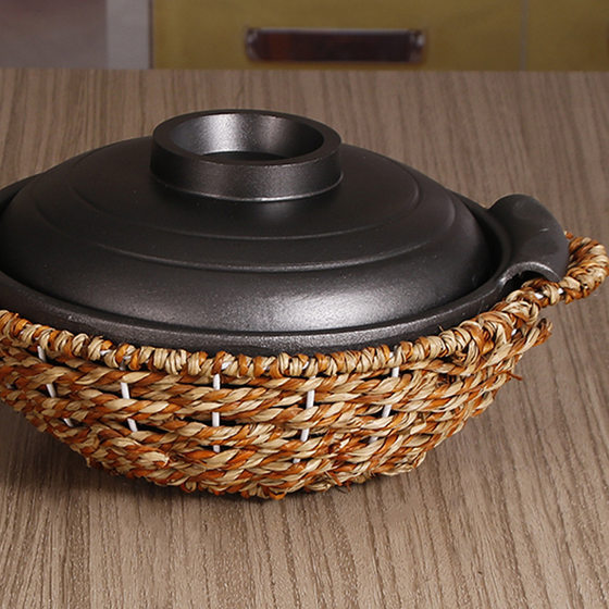 Straw woven Little pan rice bottom support anti scalding casserole heat insulation pad high temperature resistant Little pan rice tray anti scalding basket bamboo mat basket Straw woven Little pan rice bottom support anti scalding casserole heat insulation pad high temperature resistant Little pan rice tray anti scalding basket bamboo mat basket