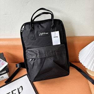 Simple casual portable backpack for travel portable backpack large capacity student school bag college Korean version 
Simple casual portable backpack for travel portable backpack large capacity student school bag college Korean version