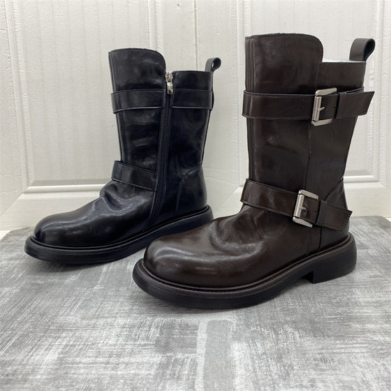 Foreign Trade 2025 new autumn genuine leather women's shoes round toe thick sole short boots for women thick heels low heels cowhide fashion boots for women
Foreign Trade 2025 new autumn genuine leather women's shoes round toe thick sole short boots for women thick heels low heels cowhide fashion boots for women