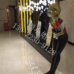 Fiberglass mosaic welcome figure sculpture Fiberglass mosaic welcome figure sculpture