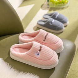 Spot cotton slippers for women's home use in autumn and winter, indoor warm home shoes, couple slippers, winter home shoes manufacturers Spot cotton slippers for women's home use in autumn and winter, indoor warm home shoes, couple slippers, winter home shoes manufacturers