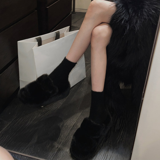 Korean version of rabbit fur thick-soled fur slippers for women's home furnishing 2025 autumn and winter plush flip-flop fairy style home cotton drag trend
Korean version of rabbit fur thick-soled fur slippers for women's home furnishing 2025 autumn and winter plush flip-flop fairy style home cotton drag trend