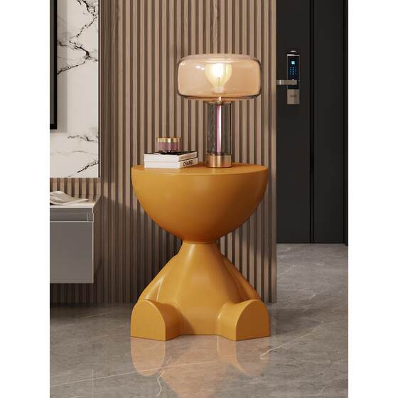 Living room floor ornament sofa decoration edge table movable coffee table simple household small table shelf creative gift
Living room floor ornament sofa decoration edge table movable coffee table simple household small table shelf creative gift