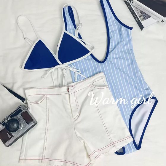 Santorini Niche Personality Blue and White Stripe Slim Swimsuit Island Vacation One-piece Bikini Three-piece Set Women
Santorini Niche Personality Blue and White Stripe Slim Swimsuit Island Vacation One-piece Bikini Three-piece Set Women