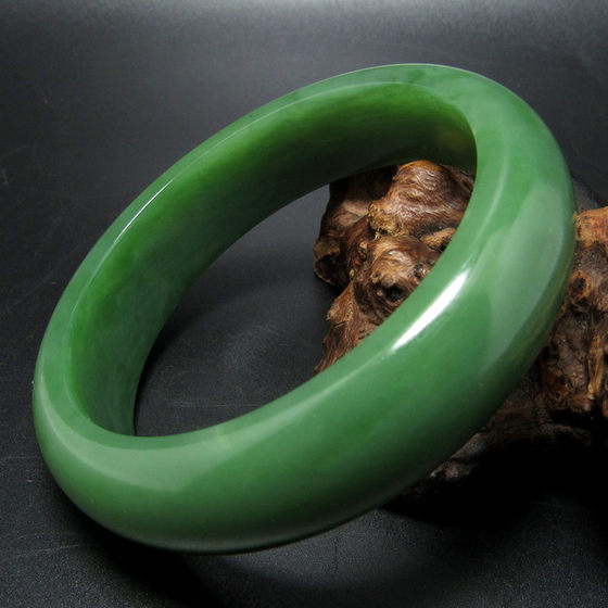 Collection-grade fine Hetian jade old pit fine jade bracelet 56mm spinach green bracelet B9
Collection-grade fine Hetian jade old pit fine jade bracelet 56mm spinach green bracelet B9