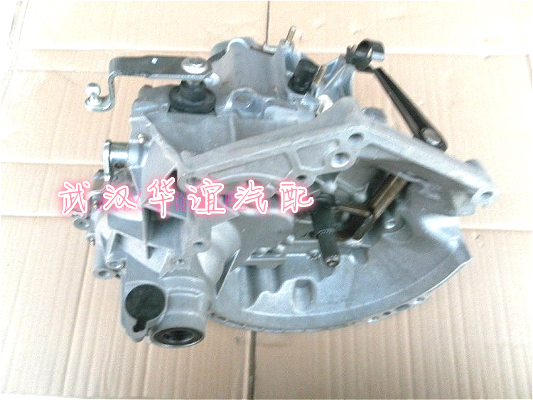 标致206 307富康爱丽舍16v c2 世嘉 1.6l 正时皮带涨紧轮 高清图片