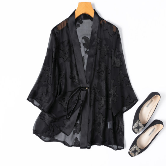A fairy-like spirit! Chinese style Hanfu! Silk cut silk loose silhouette and seven-quarter sleeve cardigan shawl new Chinese style black
A fairy-like spirit! Chinese style Hanfu! Silk cut silk loose silhouette and seven-quarter sleeve cardigan shawl new Chinese style black
