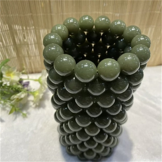 Hetian jade Ximuhe grinding jade bracelet bracelet yellow white old jade Xiuyu bracelet handheld pendant pendant
Hetian jade Ximuhe grinding jade bracelet bracelet yellow white old jade Xiuyu bracelet handheld pendant pendant