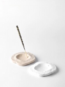 Wabi-sabi incense holder, line incense holder, incense plate, incense burner, home indoor agarwood and sandalwood incense holder, portable incense holder 
Wabi-sabi incense holder, line incense holder, incense plate, incense burner, home indoor agarwood and sandalwood incense holder, portable incense holder
