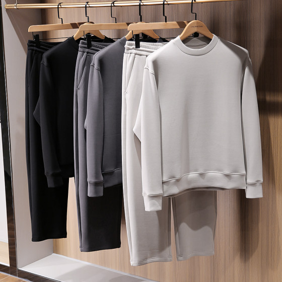 Autumn soft armor men's solid color loose straight wide-leg casual pants round neck sweatshirt casual sports suit
Autumn soft armor men's solid color loose straight wide-leg casual pants round neck sweatshirt casual sports suit