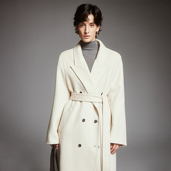 PALUOPO/Paro mid-length wool coat double-breasted retro woolen collar wool coat for women autumn and winter double-sided
PALUOPO/Paro mid-length wool coat double-breasted retro woolen collar wool coat for women autumn and winter double-sided