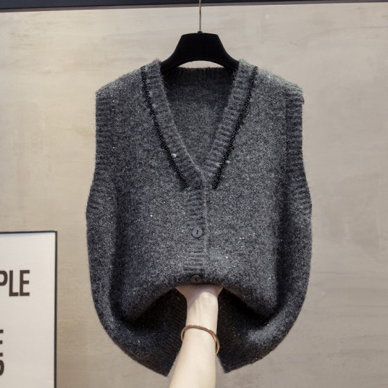 Sequin cardigan vest vest vest vest 2025 autumn and winter new loose outer wear horse clip layered sweater vest
Sequin cardigan vest vest vest vest 2025 autumn and winter new loose outer wear horse clip layered sweater vest