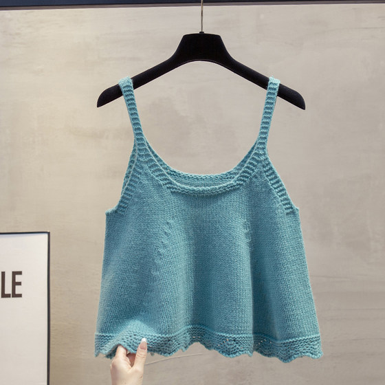 Lace knitted suspender vest vest for women 2025 autumn and winter new loose outer wear horse clip layered sweater vest trendy Lace knitted suspender vest vest for women 2025 autumn and winter new loose outer wear horse clip layered sweater vest trendy