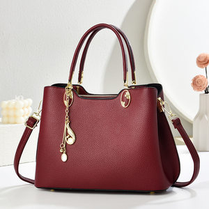 2025 New Large Bags Korean Style Trendy Autumn and Winter Handbags Women's Bags Shoulder Bags Women's Crossbody Bags 
2025 New Large Bags Korean Style Trendy Autumn and Winter Handbags Women's Bags Shoulder Bags Women's Crossbody Bags