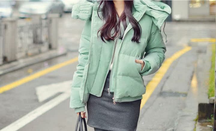 Женский пуховик ZARA Женский пуховик ZARA