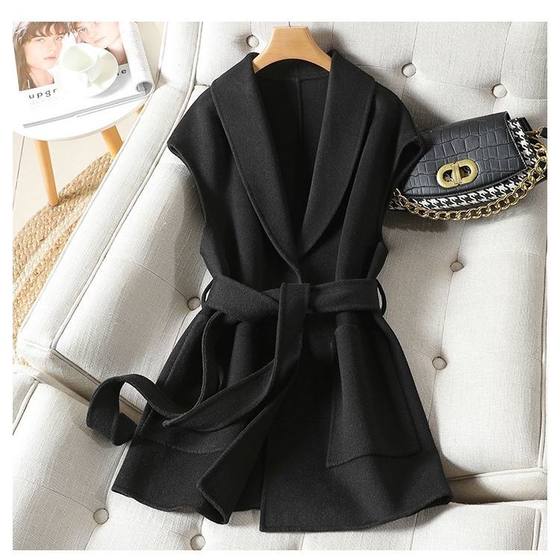 2025 autumn and winter new woolen vest for women mid-length green fruit collar large pocket belt fashionable slim horse clip
2025 autumn and winter new woolen vest for women mid-length green fruit collar large pocket belt fashionable slim horse clip