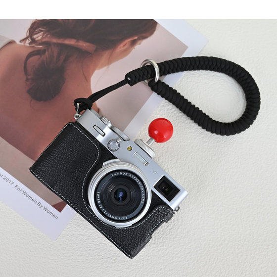 Fuji X100VI protective cover XT5 base XT30 camera bag suitable for XM5XS20 leather case XT50 accessories genuine leather
Fuji X100VI protective cover XT5 base XT30 camera bag suitable for XM5XS20 leather case XT50 accessories genuine leather