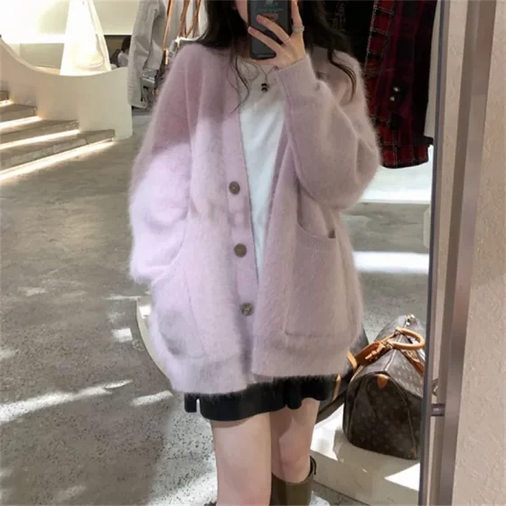 New autumn and winter style gentle lazy mid-length loose sweater cardigan for women imitation mink soft glutinous sweater jacket for women
New autumn and winter style gentle lazy mid-length loose sweater cardigan for women imitation mink soft glutinous sweater jacket for women