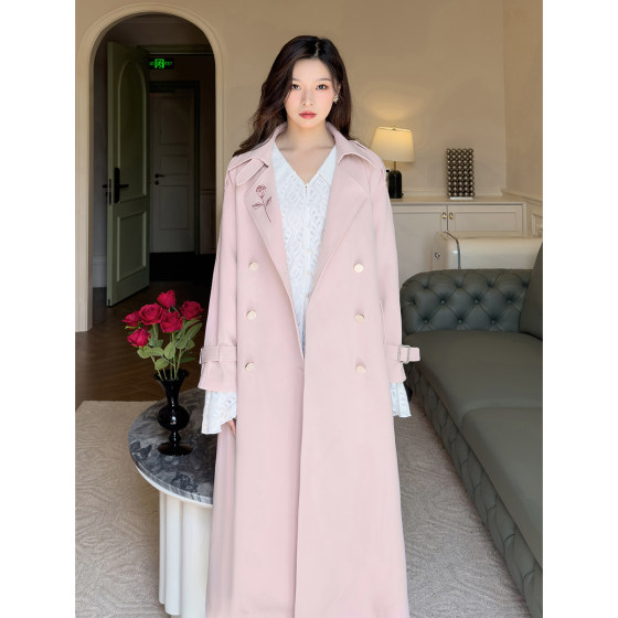 He Yi Jianyou<Yizhi> French rose embroidered commuter windbreaker pink loose suit mid-long spring and autumn jacket He Yi Jianyou<Yizhi> French rose embroidered commuter windbreaker pink loose suit mid-long spring and autumn jacket