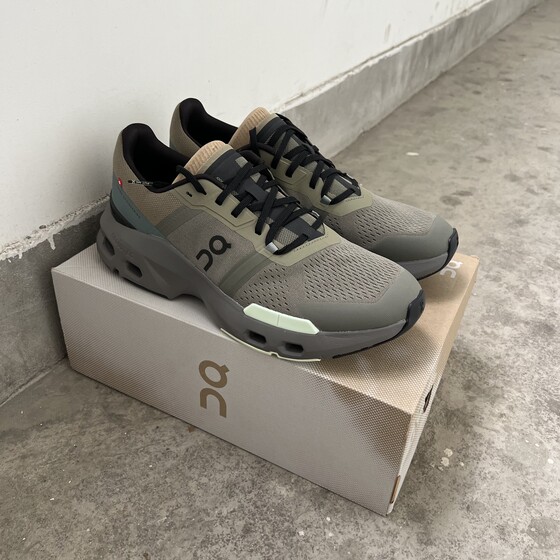On Aopa Cloudpulse Spring and Summer New Men's Fitness Training Shoes 3MD30062842
On Aopa Cloudpulse Spring and Summer New Men's Fitness Training Shoes 3MD30062842