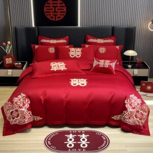 High-end wedding four-piece set bright red cotton dragon and phoenix embroidery new wedding room wedding bedding quilt sheets 
High-end wedding four-piece set bright red cotton dragon and phoenix embroidery new wedding room wedding bedding quilt sheets