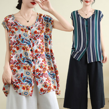 Sleeveless vest summer large size mother faux cotton cardigan 
Sleeveless vest summer large size mother faux cotton cardigan