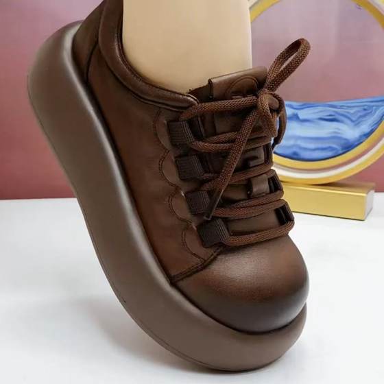 Genuine leather and cute big-toe shoes for women 2025 spring new thick sole versatile breathable head layer cowhide women's single shoe bag
Genuine leather and cute big-toe shoes for women 2025 spring new thick sole versatile breathable head layer cowhide women's single shoe bag