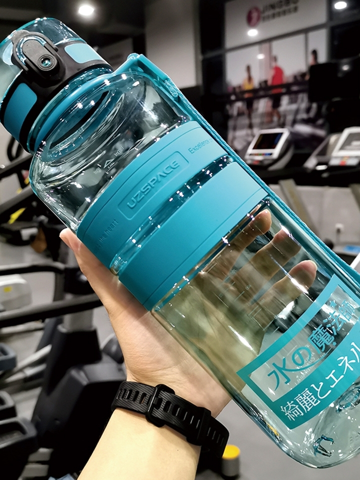井迦 大容量运动水杯 井迦 大容量运动水杯