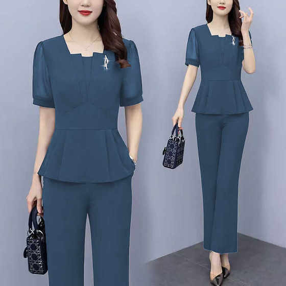 Mom Gui Mrs. Set Women's Spring and Summer 2024 new high -end and capable temperament Fashion Western Mrs. Mrs.
Mom Gui Mrs. Set Women's Spring and Summer 2024 new high -end and capable temperament Fashion Western Mrs. Mrs.