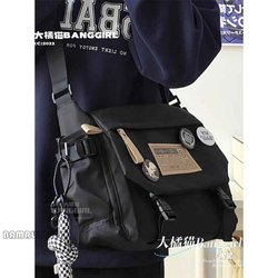 Japanese-Style Workwear Retro Messenger Bag for Male College Students, Single Shoulder Backpack, Korean Style Trendy Large-Capacity Crossbody Bag for Women Japanese-Style Workwear Retro Messenger Bag for Male College Students, Single Shoulder Backpack, Korean Style Trendy Large-Capacity Crossbody Bag for Women