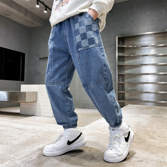 Boys autumn jeans little girl versatile and fashionable pants medium big children super cool new simple cool light blue
Boys autumn jeans little girl versatile and fashionable pants medium big children super cool new simple cool light blue