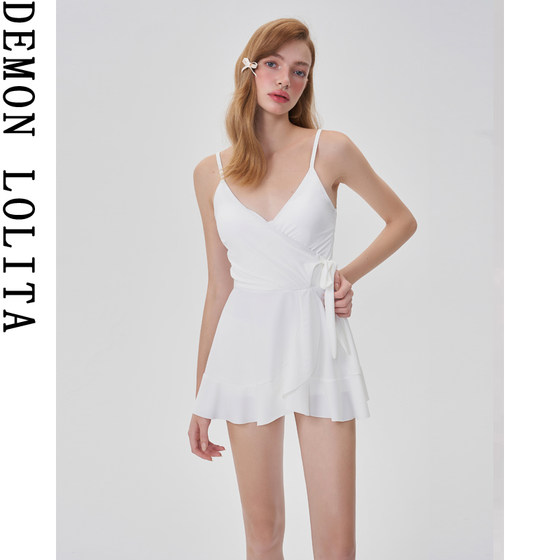 Swimsuit women's 2025 new one-piece dress style conservative slimming belly high-end bathing hot spring vacation swimsuit women
Swimsuit women's 2025 new one-piece dress style conservative slimming belly high-end bathing hot spring vacation swimsuit women