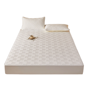 Class A waterproof and waterproof bed sheet, single piece with cotton clip, thickened Simmons mattress protective cover, dustproof bed sheet, bed cover, and bed cover Class A waterproof and waterproof bed sheet, single piece with cotton clip, thickened Simmons mattress protective cover, dustproof bed sheet, bed cover, and bed cover