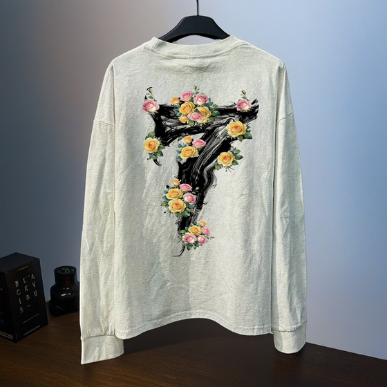 Find a bargain in the counter~ Outlets Foreign Trade High Street Pissai Pure Cotton Long Sleeve T-shirt for men and women loose base shirt top
Find a bargain in the counter~ Outlets Foreign Trade High Street Pissai Pure Cotton Long Sleeve T-shirt for men and women loose base shirt top