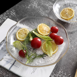 Glass Fruit Plate for Home Use in the Living Room, Irregular Shape, Trendy, High Aesthetic Value, Exquisite Dessert, Candy, Snack Plate Glass Fruit Plate for Home Use in the Living Room, Irregular Shape, Trendy, High Aesthetic Value, Exquisite Dessert, Candy, Snack Plate