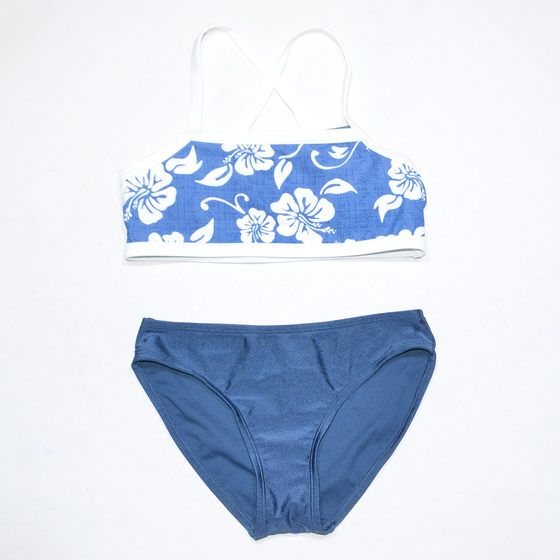 American original single Aber** blue and white top gray and blue pants mixed with breast pad bikini swimsuit girls medium and big children
American original single Aber** blue and white top gray and blue pants mixed with breast pad bikini swimsuit girls medium and big children