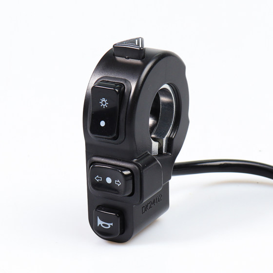 Yadle Sile Far small flying elephant Cool mine V20R1 Speedway Shangtu headlight horn turn to dual flash combination switch
Yadle Sile Far small flying elephant Cool mine V20R1 Speedway Shangtu headlight horn turn to dual flash combination switch