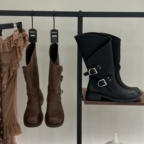 Teng Hui Bamuxiu fashion boots small long boots thick legs high boots autumn and winter fashion boots Martin boots 53332
Teng Hui Bamuxiu fashion boots small long boots thick legs high boots autumn and winter fashion boots Martin boots 53332