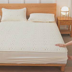 New Class A waterproof urine-proof soybean cotton mattress four seasons mattress protection cover dust cover bed cover can be machine washable 4 
New Class A waterproof urine-proof soybean cotton mattress four seasons mattress protection cover dust cover bed cover can be machine washable 4