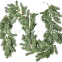 North American Christmas artificial simulation plastic plant pine needles pine rattan Christmas wreath living room desktop decoration North American Christmas artificial simulation plastic plant pine needles pine rattan Christmas wreath living room desktop decoration