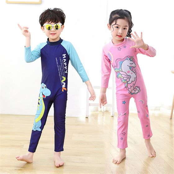 Large, medium and small cartoon children's swimsuits for boys and girls, long-sleeved beach suits, one-piece sun protection, quick-drying surfing
Large, medium and small cartoon children's swimsuits for boys and girls, long-sleeved beach suits, one-piece sun protection, quick-drying surfing