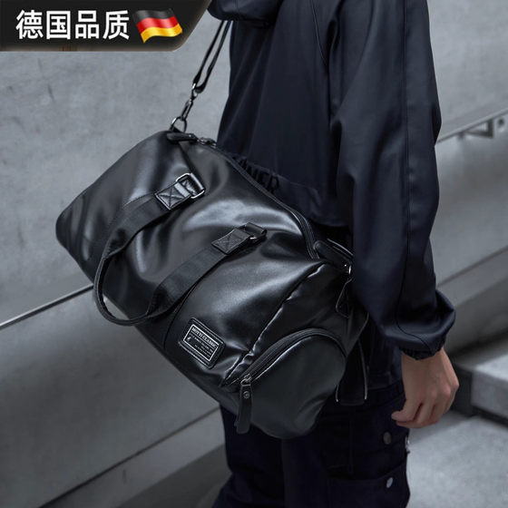 German sports men's fitness bag dry and wet separate handbag luggage bag large capacity business trip backpack 
German sports men's fitness bag dry and wet separate handbag luggage bag large capacity business trip backpack