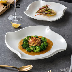 Creative Pure White Ceramic Irregular Serving Plate for Home Use, Restaurant Plates, Dining Tableware, Special-Shaped Hotel Dishes Creative Pure White Ceramic Irregular Serving Plate for Home Use, Restaurant Plates, Dining Tableware, Special-Shaped Hotel Dishes