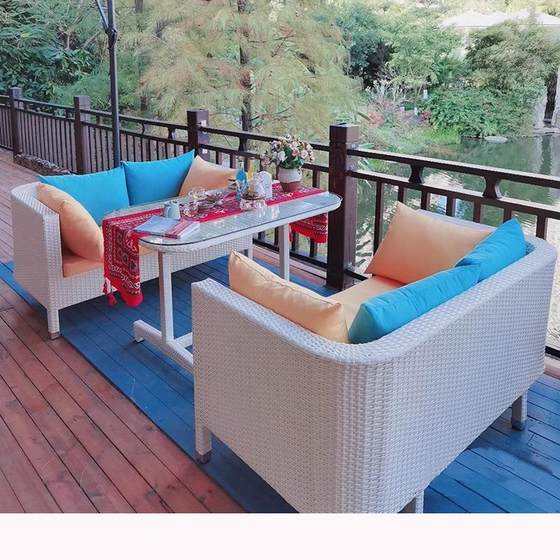 Creative outdoor rattan chair sofa double rattan furniture balcony leisure protective woven garden table and chair combination courtyard tea table
Creative outdoor rattan chair sofa double rattan furniture balcony leisure protective woven garden table and chair combination courtyard tea table